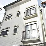 בית הארחה Beira Mar Loft - Suits 3*