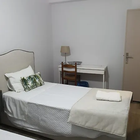Beira Mar Loft - Suits 3* אבאירו